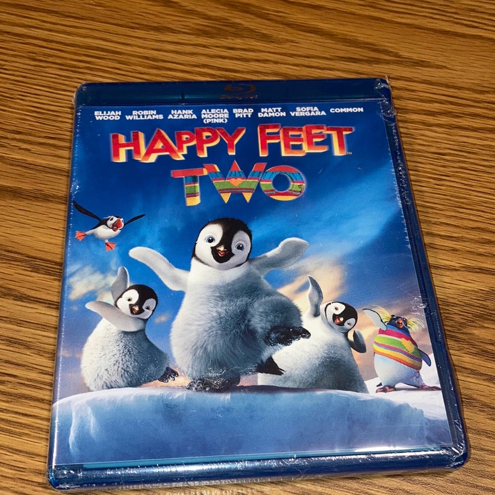 Happy Feet Two Blueray Disc